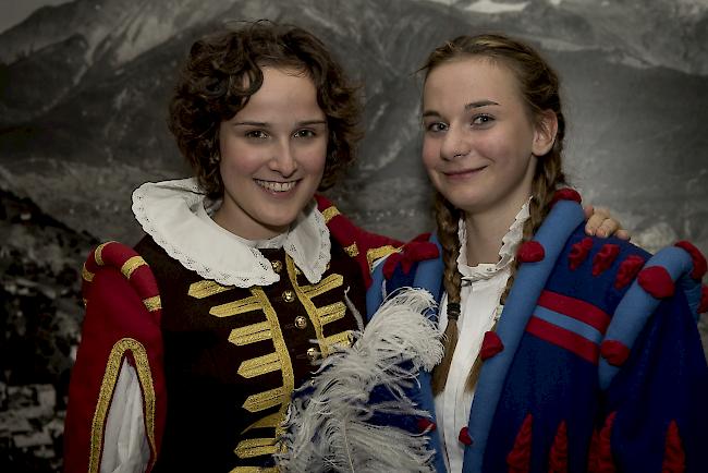 Chiara Jordan (15) aus Glis und Anna-Lena Carlen (14) aus Naters.