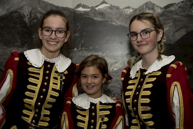 Rowena Tanner (15) aus Glis, Enya In-Albon (10) aus Brig und Aileen Zenklusen (14) aus Glis.