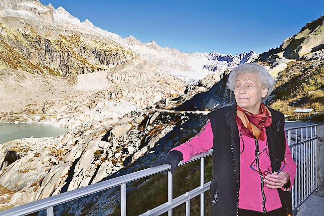 Sophie Harnisch erlebt, wie der Rhonegletscher jedes Jahr schmilzt. 