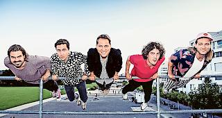 &Uuml;berflieger. Die Mundart-Band Hecht mit ihrem S&auml;nger Stefan Buck (Mitte).Foto zvg