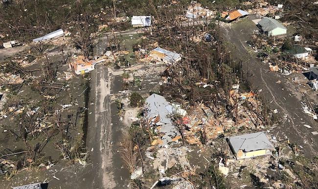 Mit tödlicher Zerstörungskraft hat Hurrikan «Michael» die Südostküste der USA grossflächig verwüstet.