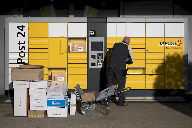 Die Post zieht positive Zwischenbilanz beim Umbau des Postnetzes. 