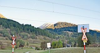 Der Bahn&uuml;bergang in Selkingen soll eine Bahnschranke bekommen.