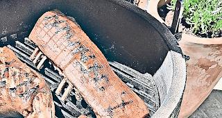 Der Kanton Glarus hat ein Verbot erlassen f&uuml;r Feuer im Wald und in Waldesn&auml;he. Die Feuerwehr hatte in den vergangenen Tagen einige Male ausr&uuml;cken m&uuml;ssen, um kleinere Wald- und Flurbr&auml;nde zu l&ouml;schen.