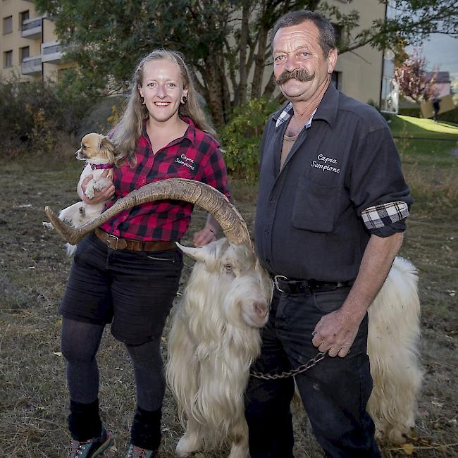 Tamara (28) und Roland (56) Fercher, Naters.