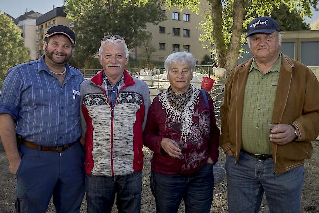 Pascal Wasmer (46), Baltschieder, Markus Zuber (74), Glis, Ida (73) und Manassi (80) Pfaffen, Birgisch.