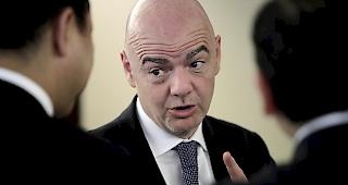 Die Entscheide &uuml;ber die von FIFA-Pr&auml;sident Gianni Infantino angestrebte Reform der Klub-Weltmeisterschaft und die Einf&uuml;hrung einer neuen globalen Nations League sind vorerst vertagt.