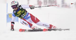 Michelle Gisin f&auml;hrt in S&ouml;lden auf den 15. Rang. 