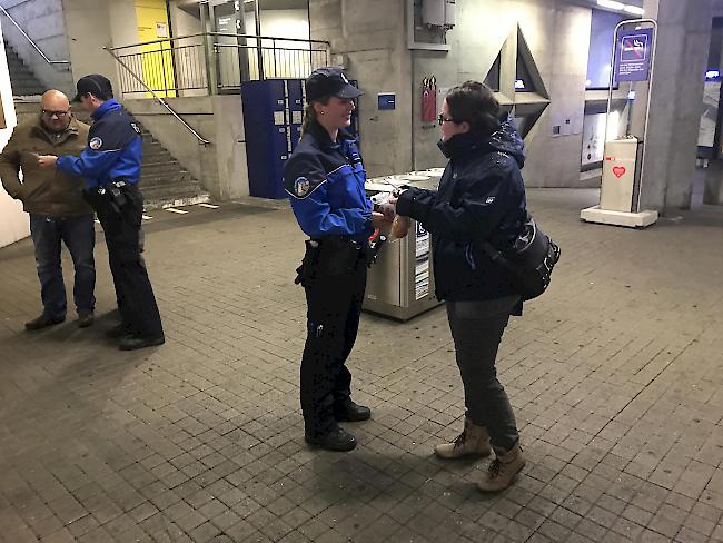 Tipps. Im Wallis wird die Polizei am vierten nationalen Tag des Einbruchschutzes hauptsächlich in der Nähe von Bahnhöfen anzutreffen sein, um die Bürger zu sensibilisieren.