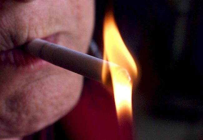 27 Prozent. Die Zahl der Raucher in der Schweiz hat sich von 2007 bis 2018 nicht verändert.