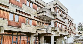 Auffrischung. Die Gruppenpavillons bed&uuml;rfen nach 50 Jahren einer zeitgem&auml;ssen baulichen Anpassung.Foto wb