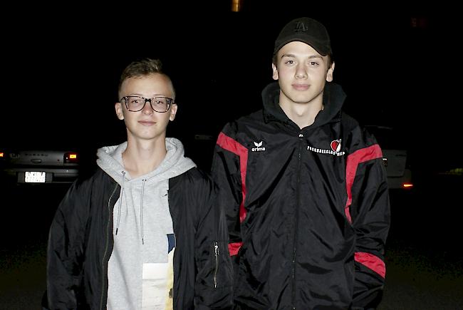 Sirino Clausen (16) und Julian Pfammatter (17), Visp.