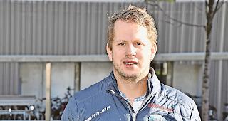Eine schwierige Saison f&uuml;r Trainer Martin Zerzuben und den EHC Saastal.