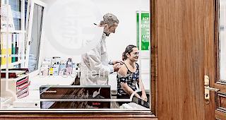 Gewappnet. Nach Ansicht von Alain Guntern ist Impfen die wirksamste Methode, um Krankheiten vorzubeugen.