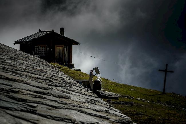 Das PR-Bild des Jahres in der Schweiz und Siegerfoto in der Kategorie Lifestyle: «Alpenleben». Eingereicht von Grächen und St. Niklaus Tourismus und Gewerbe. Fotograf: Stefan Walter.