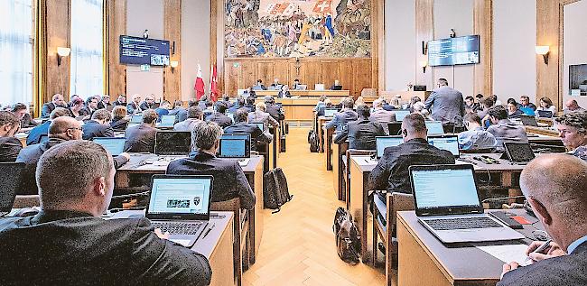 Mit Ausnahme der FDP und der SVPU wollen alle Fraktionen eine Neubeurteilung des Dossiers. (Archiv)