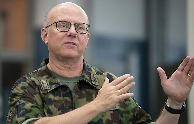 Armeechef Philippe Rebord hat sich für die überbordenden Spesenausgaben der Armeespitze entschuldigt.