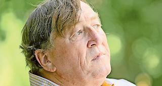 Einheit? &laquo;Was bringt es uns, &lsaquo;Es lebe das zweisprachige Wallis!&rsaquo; zu rufen, wenn wir danach nichts machen?&raquo;, so Bender.