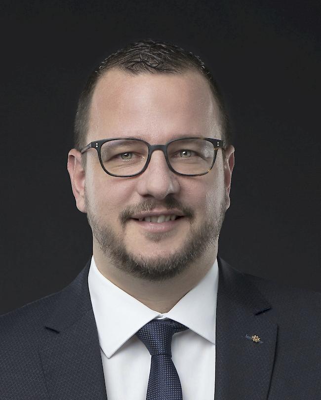 ...Philipp Matthias Bregy könnte für Amherd nachrücken, 13 694 Stimmen.