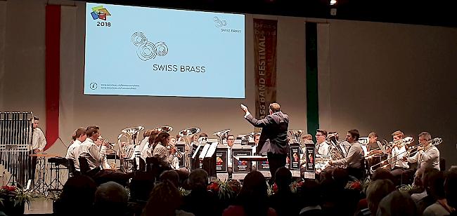 Am Schweizerischen Brass Band Wettbewerb in Montreux erspielte sich die Brass Band Lötschental am Samstag den Schweizer-Meister-Titel in der der 2. Kategorie.