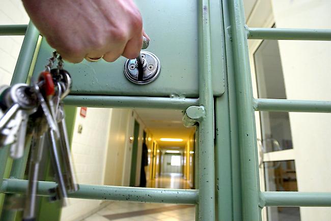 Am Stichtag im September 2017 waren in den Justizvollzugseinrichtungen in der Schweiz 6863 erwachsene Häftlinge inhaftiert.