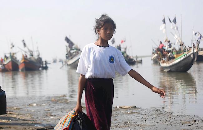 Aus dem verhältnismässig armen südostasiatischen Staat Myanmar sind nach einem Bericht in den vergangenen Jahren mehr als 7400 Frauen ins grosse Nachbarland China zwangsverheiratet worden