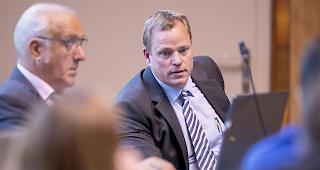 F&uuml;r Status quo. Frank Wenger und die CSPO. 