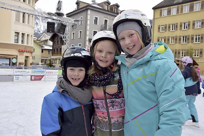 Jonathan (8), Nina (8) und Estelle (10) Kummer, Ried-Mörel.