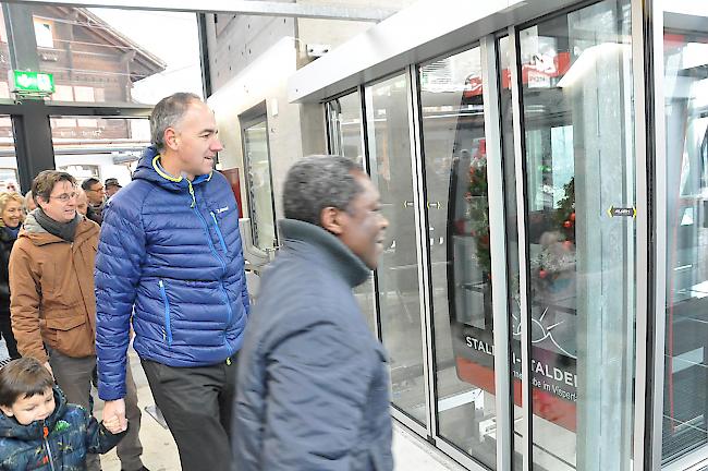 Staatsrat Christophe Darbellay vor der offiziellen Jungfernfahrt.