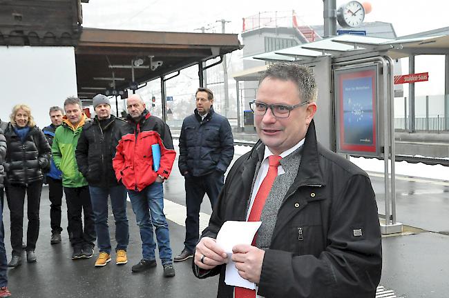 Jürgen Brigger, Gemeindepräsident von Staldenried, erhielt die Betriebsbewilligung vom Bundesamt für Verkehr erst in letzter Minute.