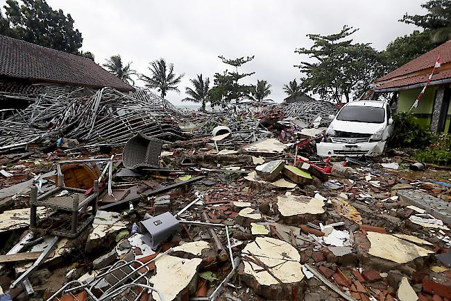 Tragisch. Der verheerende Tsunami vom vergangenen Wochenende hat in Indonesien bislang 429 Todesopfer gefordert.