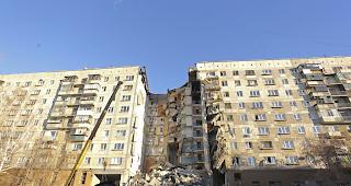 Nach dem Einsturz eines Wohnblocks in Russland werden immer noch 35 Personen vermisst.