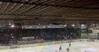 Visp besiegte die EVZ Academy 4:3, ein z&auml;her Abend in der Litternahalle.