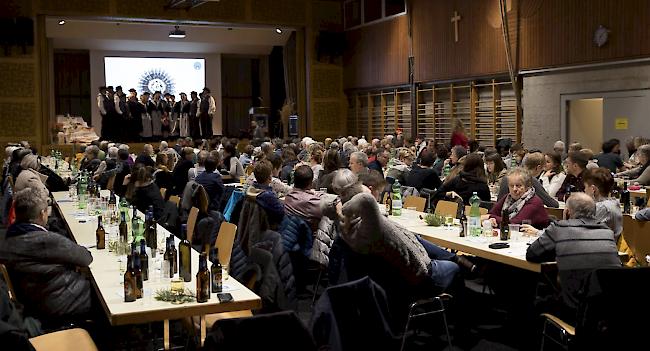 Am Wochenende wurde in Ausserberg das neue Jahr eingeläutet.