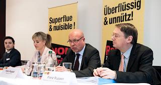 SVP-Nationalrat und Gemeindepr&auml;sident Franz Ruppen sieht bei einer Annahme der Zersiedelungsinitiative die Entwicklung in den Berggebieten gef&auml;hrdet.