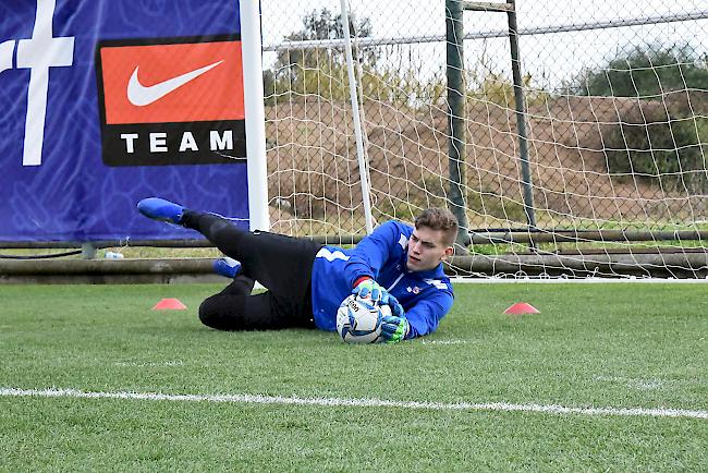 Das Sittener Goalie-Quartett: Anton Mitrjuschkin