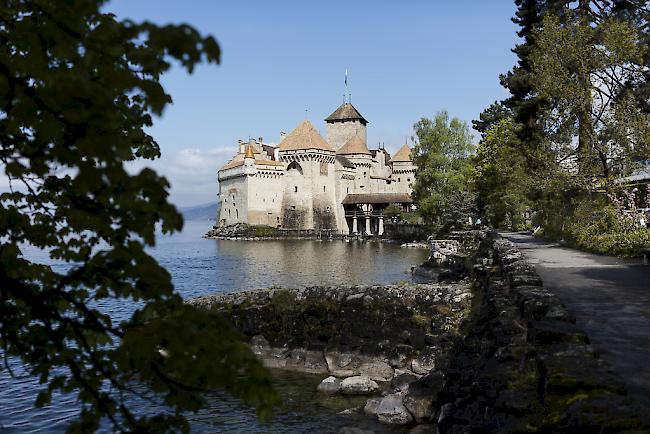 Das Schloss Chillon ist ein beliebtes Ausflugsziel. 