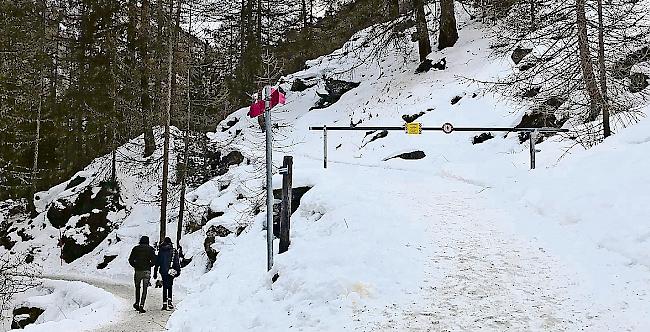 Seit Dezember ist der Zermatter Wanderweg nach «Zmutt» gesperrt.