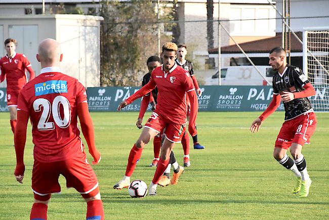 Sittens 2:0-Torschütze Yassin Fortune beim Testspiel gegen Dinamo Bukarest.