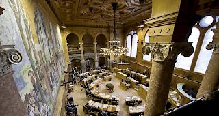 St&auml;nderatssaal im Bundeshaus in Bern. Kommissionen beider R&auml;te wollen Offenlegungspflicht der Staatsangeh&ouml;rigkeit bei Parlamentariern, die Doppelb&uuml;rger sind.