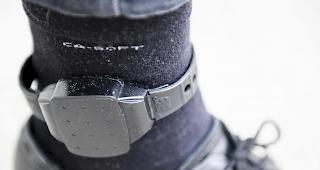 Fussfessel. Als Alternative im Strafvollzug 2018 schweizweit eingef&uuml;hrt.