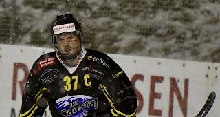 Jonas Anthamatten schoss das Saaser Siegtor zum 2:0.