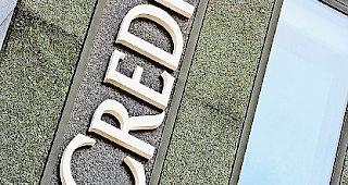 CS. Die Bank hat drei An&shy;gestellte freigestellt.Foto keystone