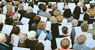 Gesangliche Qualit&auml;ten sind gefragt: Viele Oberwalliser Ch&ouml;re suchen nicht nur einen Chorleiter, sondern auch Mitglieder. 