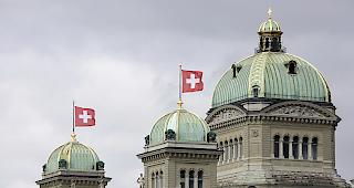 Kontingente. Mit den separaten H&ouml;chstzahlen f&uuml;r erwerbst&auml;tige Briten will der Bundesrat die Folgen eines ungeordneten Brexit f&uuml;r die Schweizer Wirtschaft und f&uuml;r die Kantone mildern.