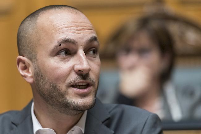 Mathias Reynard (SP) will, dass das Burnoutsyndrom als Berufskrankheit anerkannt wird.