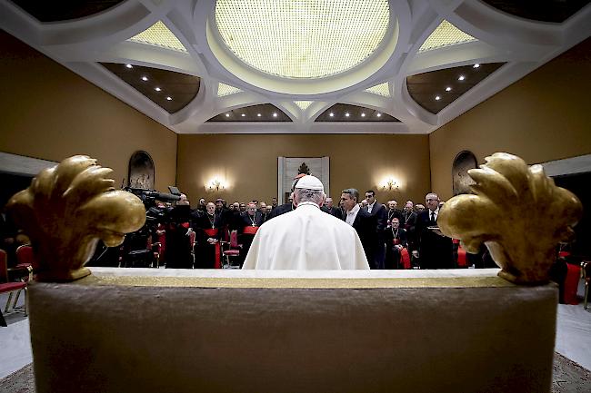 Missbrauchsskandal. Papst entlässt früheren Erzbischof von Washington. (Symbolbild)