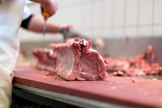 Tendenz sinkend. Gemäss Bundesamt für Statistik nimmt der Fleischkonsum pro Kopf von Jahr zu Jahr ab.
