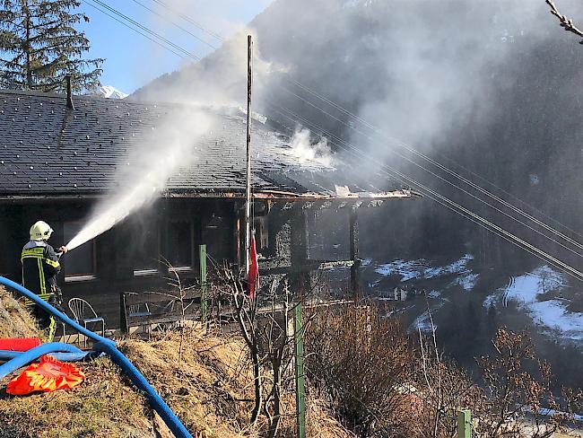 Glück im Unglück. Der Chaletbrand forderte keine Verletzten.