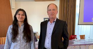 Verbandspr&auml;sident Beat Imhof mit der abtretenden Vizepr&auml;sidentin Monica Duran